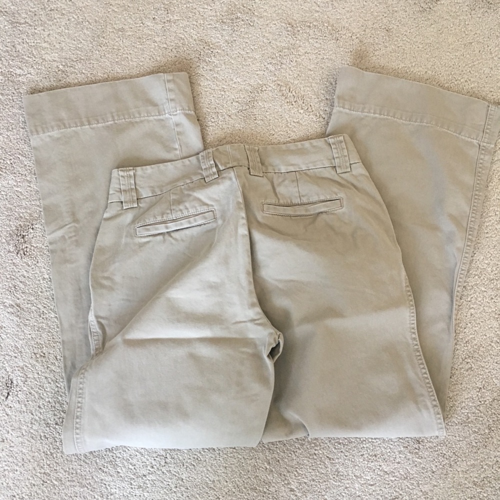J.Crew favorite fit classic Chino, size 2S - Picture 3 of 5